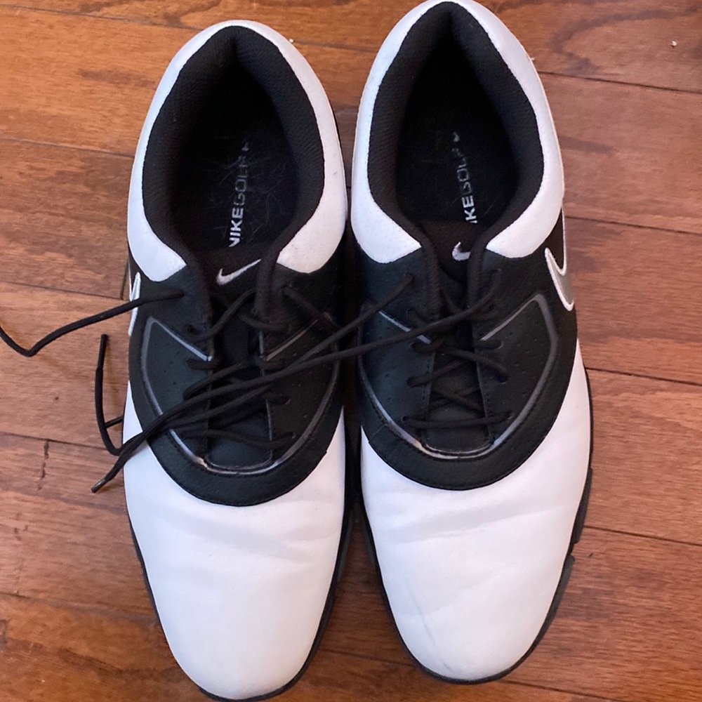 Nike golf shoes